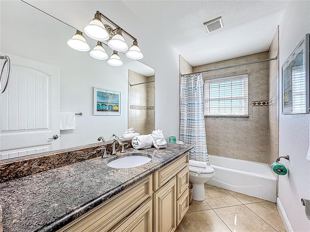 4805 2nd Avenue Holmes Beach, FL 34217 - Photo 37 of 96