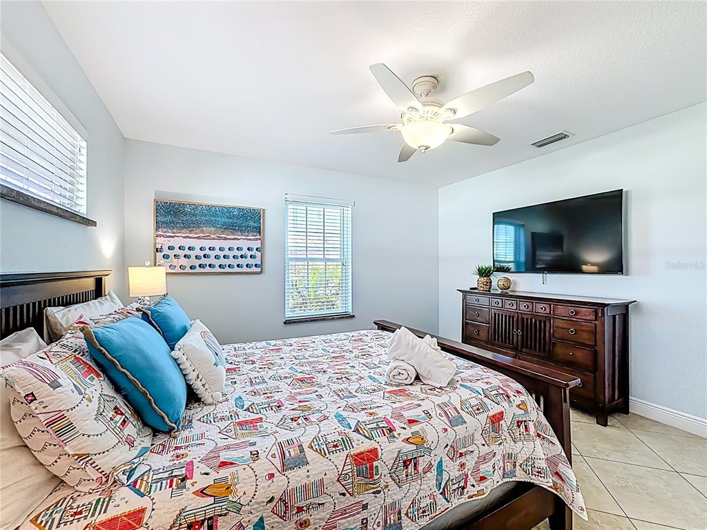 4805 2nd Avenue Holmes Beach, FL 34217 - Photo 42 of 96