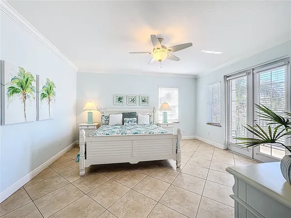 $2,439,000 | 4805 2nd Avenue, Holmes Beach, FL 34217