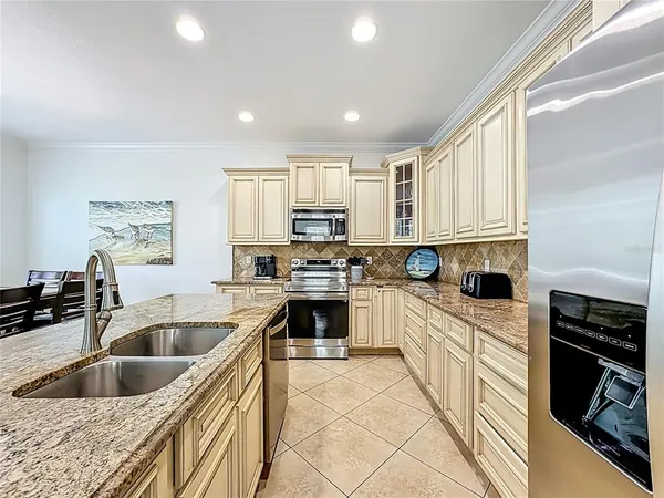 $2,439,000 | 4805 2nd Avenue, Holmes Beach, FL 34217