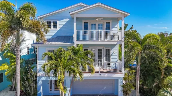 $2,439,000 | 4805 2nd Avenue, Holmes Beach, FL 34217