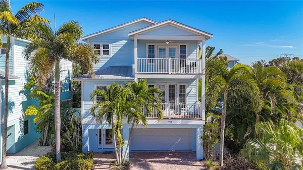 $2,439,000 | 4805 2nd Avenue, Holmes Beach, FL 34217