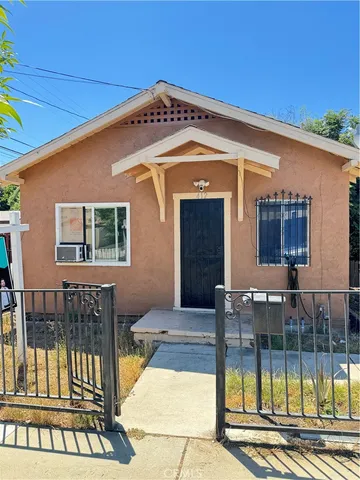 $550,000 | 412 South Palm Avenue, Ontario, CA 91762