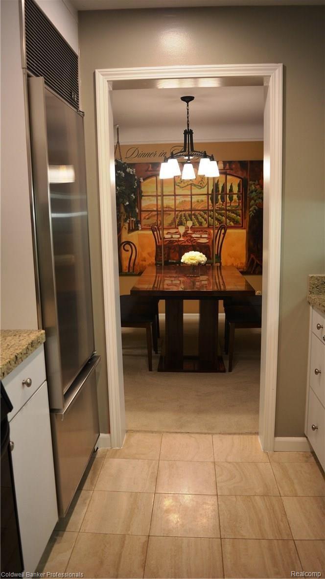 1750 Vernier Road, Unit 9 Grosse Pointe, MI 48236 - Photo 18 of 40 17.JPG