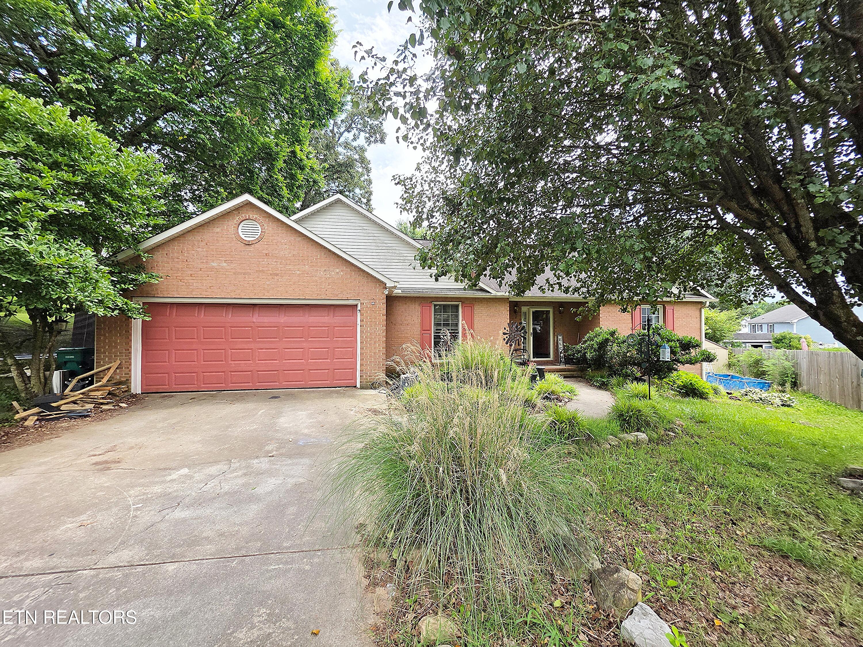 7807 Squirrel Lane Powell, TN 37849 - Photo 1 of 19 1000028599