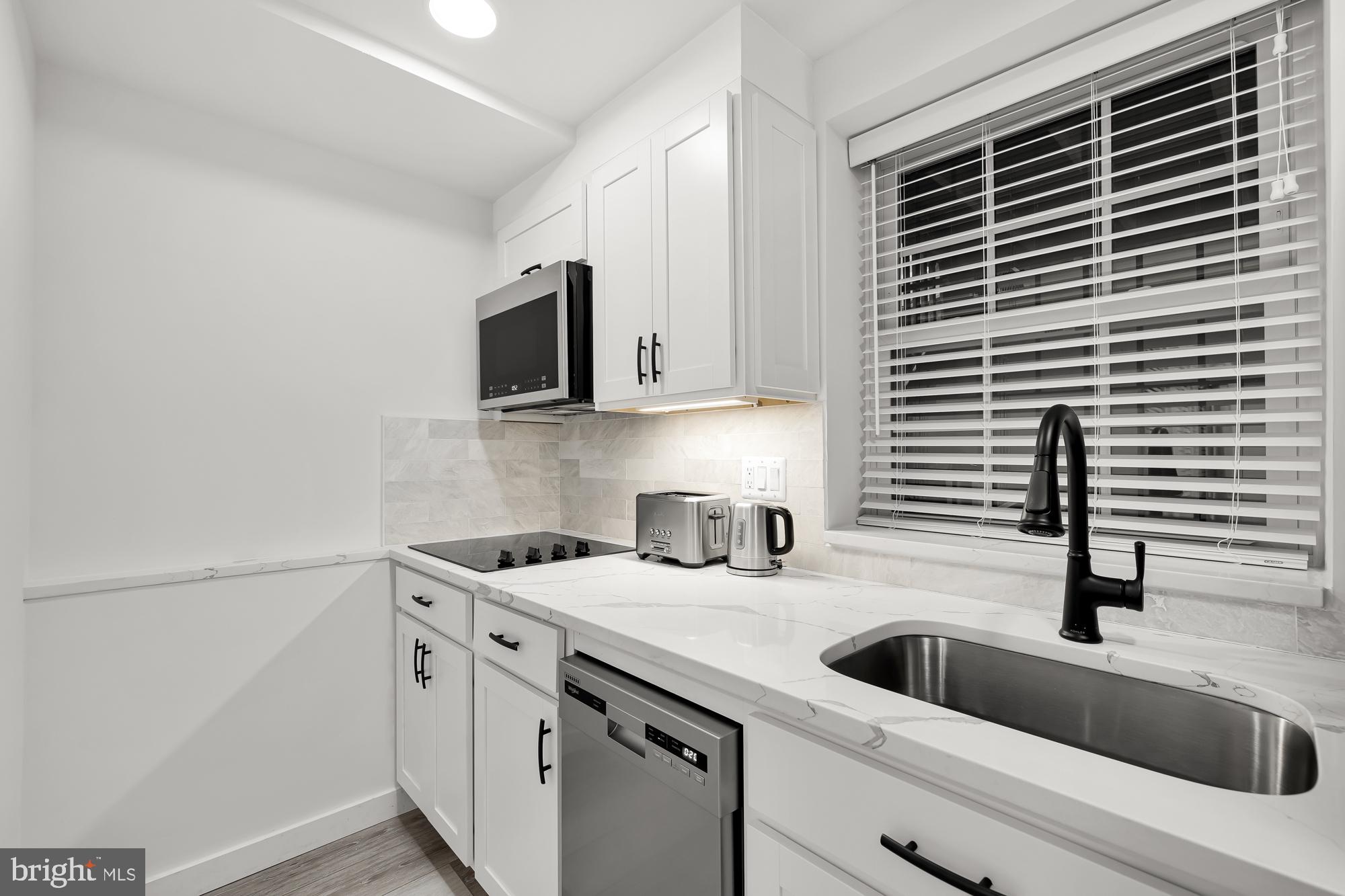1821 19th Street Northwest, Unit 2 Washington, DC 20009 - Photo 14 of 24
