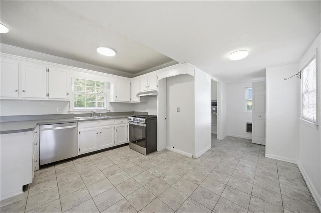 870 American Legion Road Northeast Conyers, GA 30012 - Photo 16 of 40