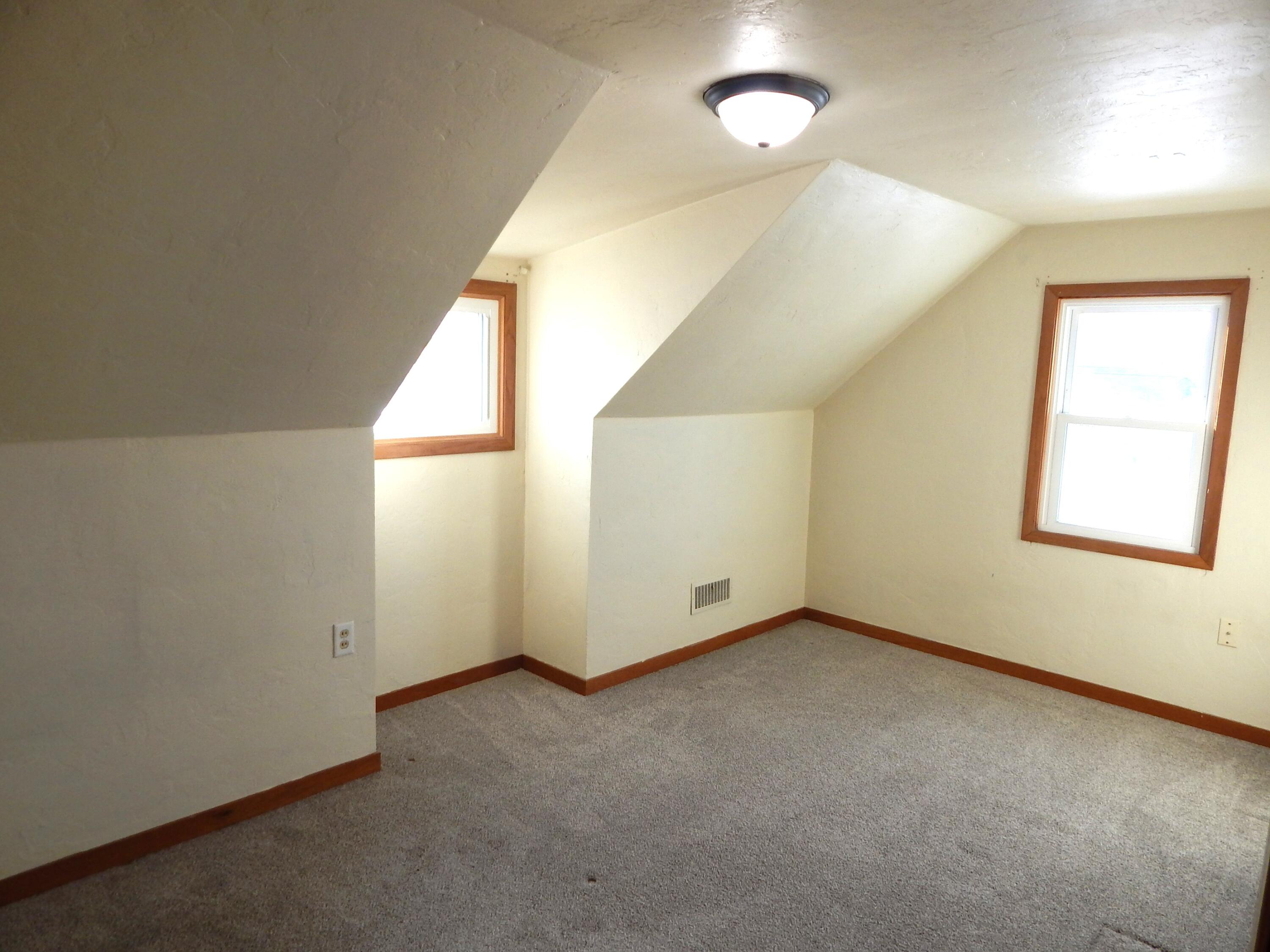 4040 Spring Court Sheboygan, WI 53081 - Photo 13 of 16 BR2