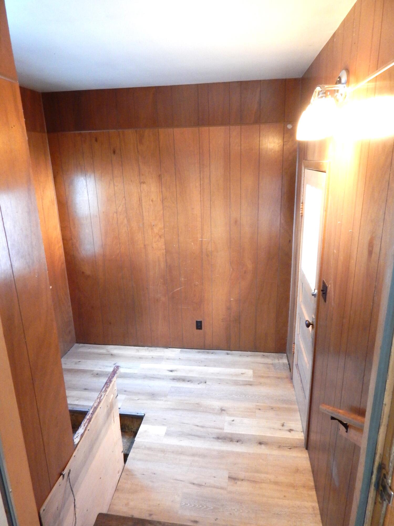 4040 Spring Court Sheboygan, WI 53081 - Photo 16 of 16 Back Hall/Mud Room