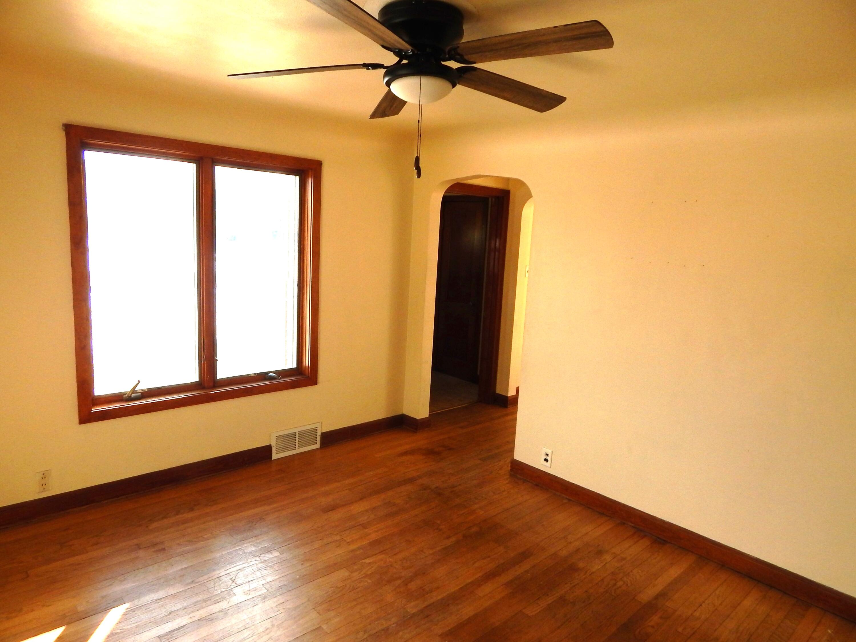 4040 Spring Court Sheboygan, WI 53081 - Photo 8 of 16 Dining Room