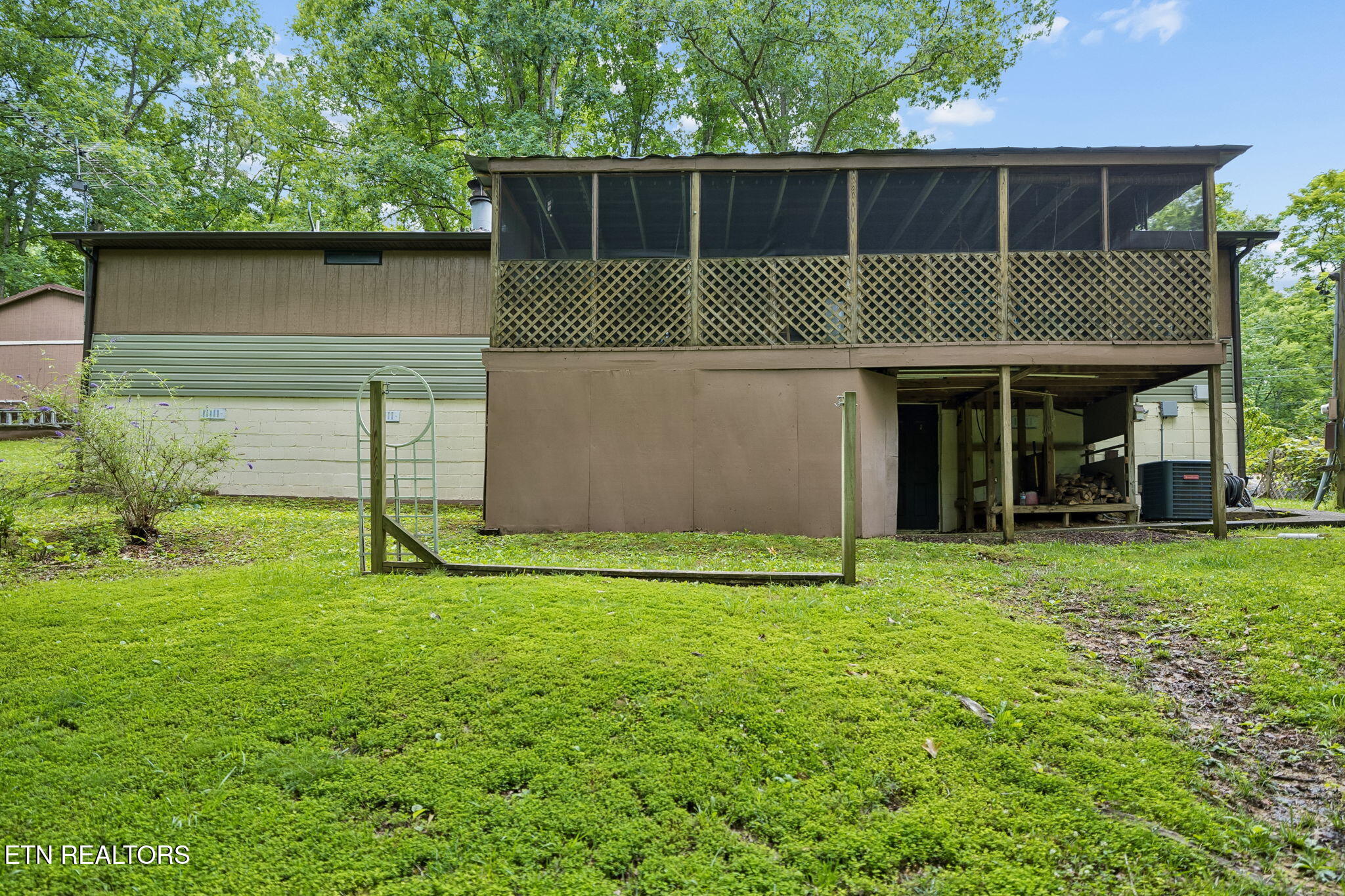 10419 Slemp Road Kodak, TN 37764 - Photo 36 of 49 36-10419 Slemp Rd - 036