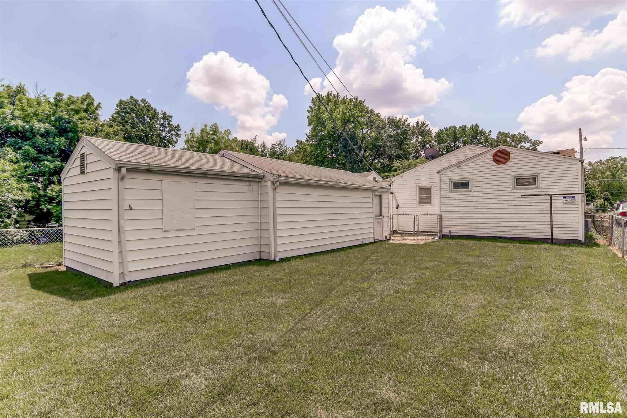 2321 East Reservoir Street Springfield, IL 62702 - Photo 25 of 26 Gallery Image 25
