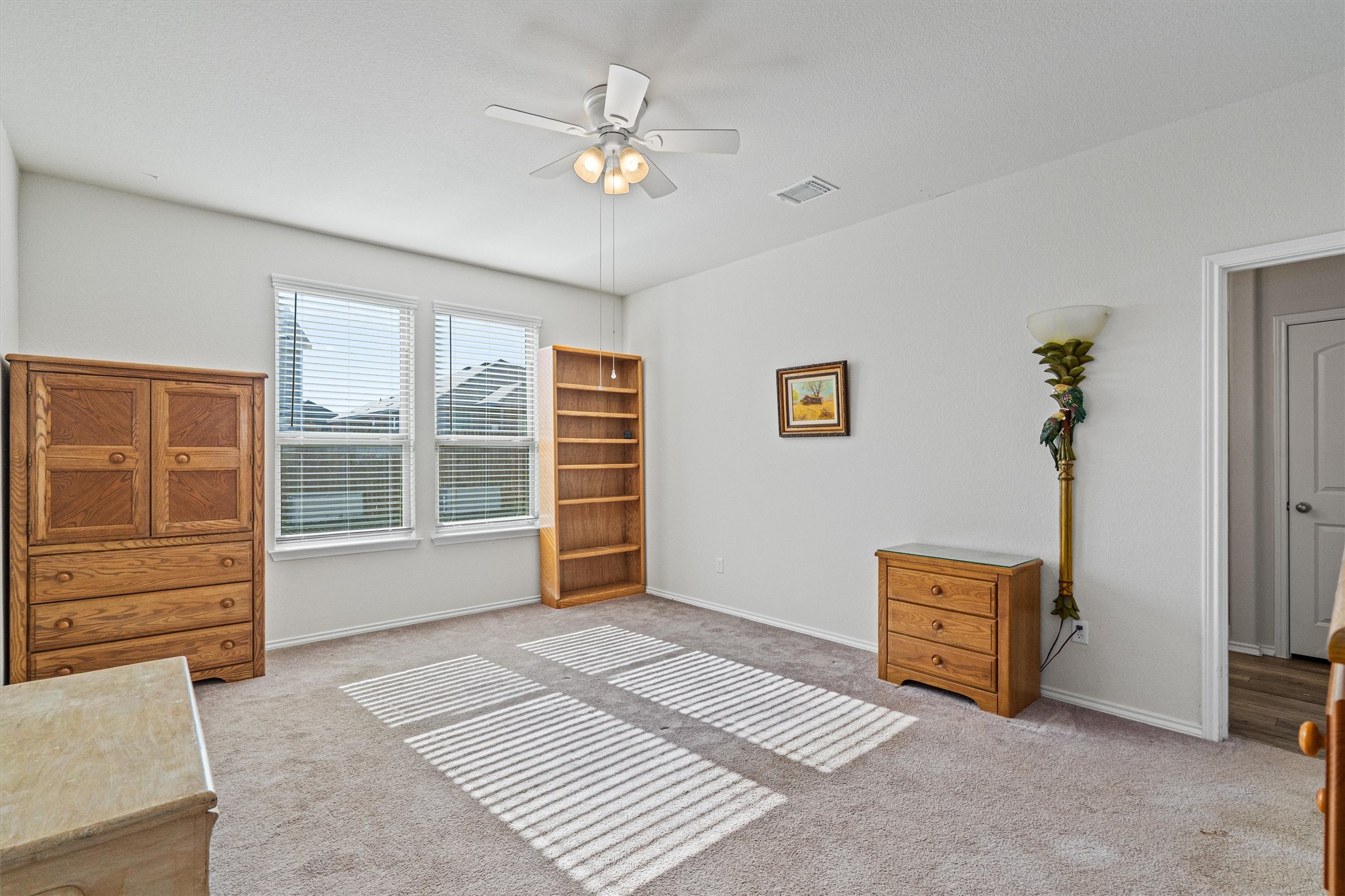 160 Gunther Way Taylor, TX 76574 - Photo 11 of 24