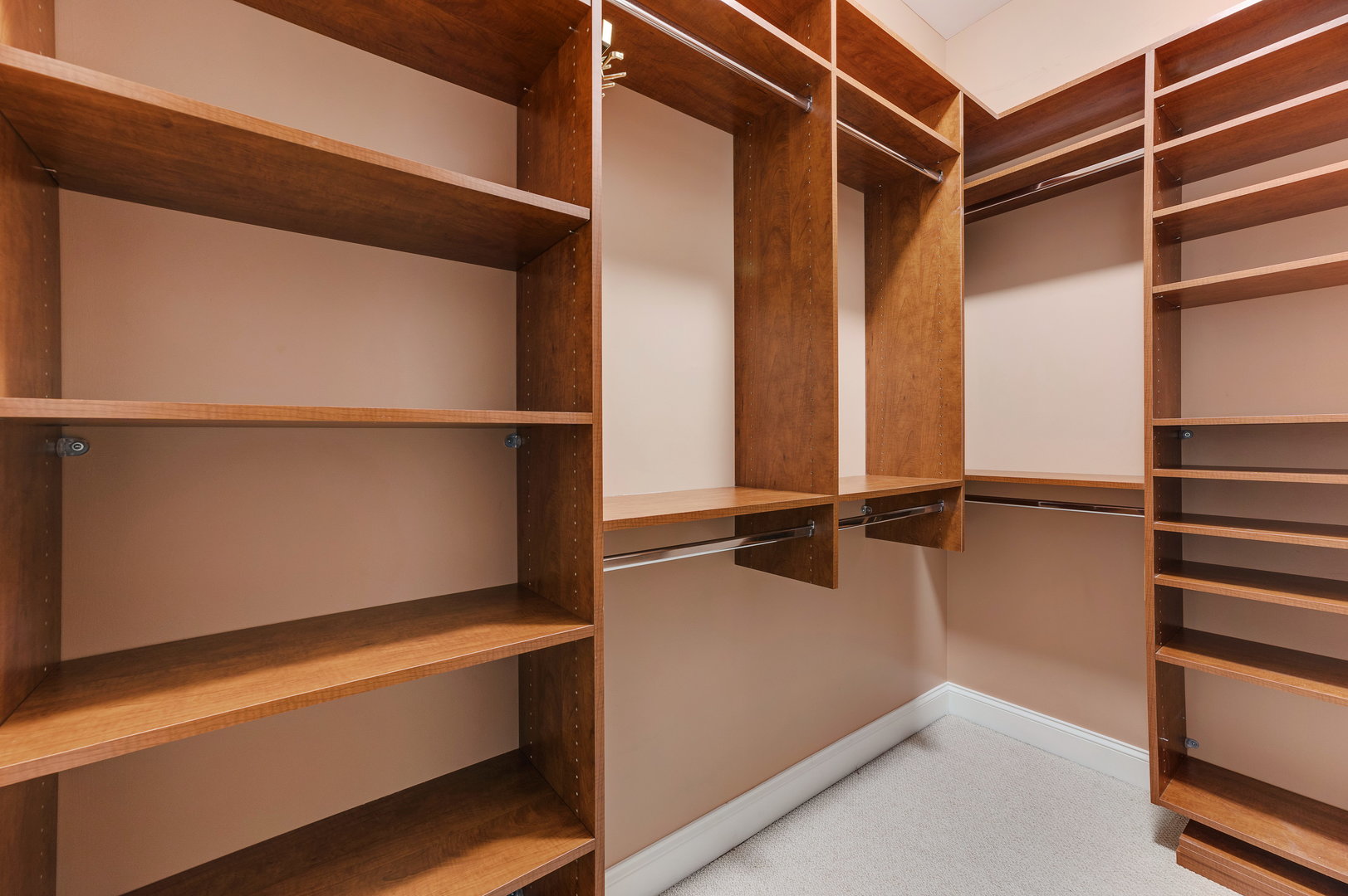 23 North Green Street, Unit 206 Chicago, IL 60607 - Photo 12 of 20