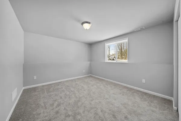 $270,000 | 130 Lighthouse Lane, Brooklyn, MI 49230