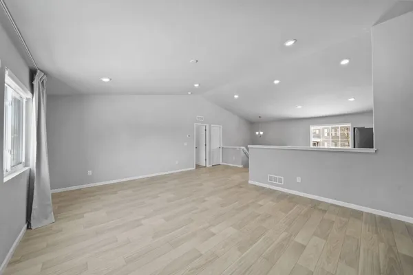 $270,000 | 130 Lighthouse Lane, Brooklyn, MI 49230