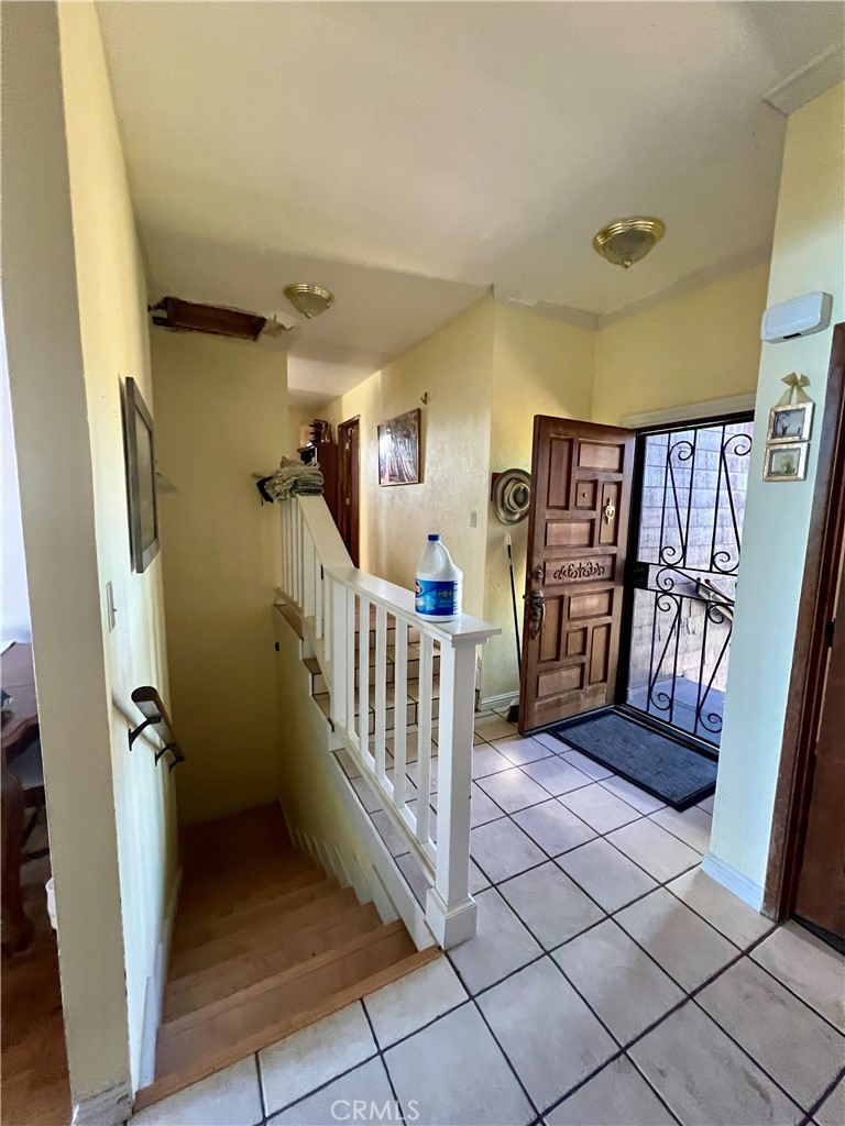 3245 Ackley Road Lakeport, CA 95453 - Photo 22 of 27 Entry and stairs to garage