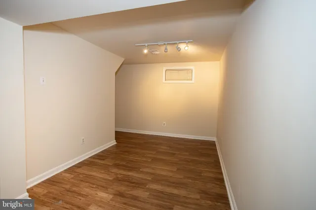 $3,842 | 5914 Ridge View Drive, Alexandria, VA 22310