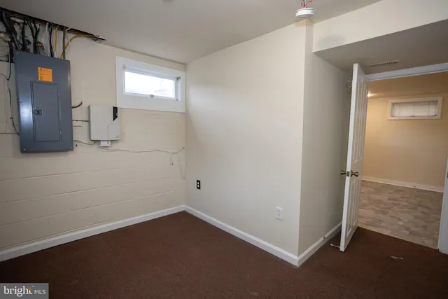 $3,842 | 5914 Ridge View Drive, Alexandria, VA 22310