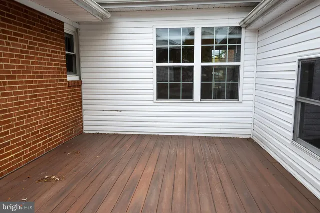 $3,842 | 5914 Ridge View Drive, Alexandria, VA 22310