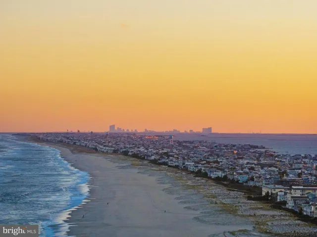 $4,499,000 | 6 North 4th Street, Surf City, NJ 08008