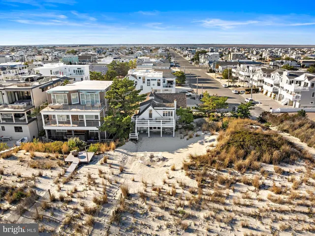 $4,499,000 | 6 North 4th Street, Surf City, NJ 08008