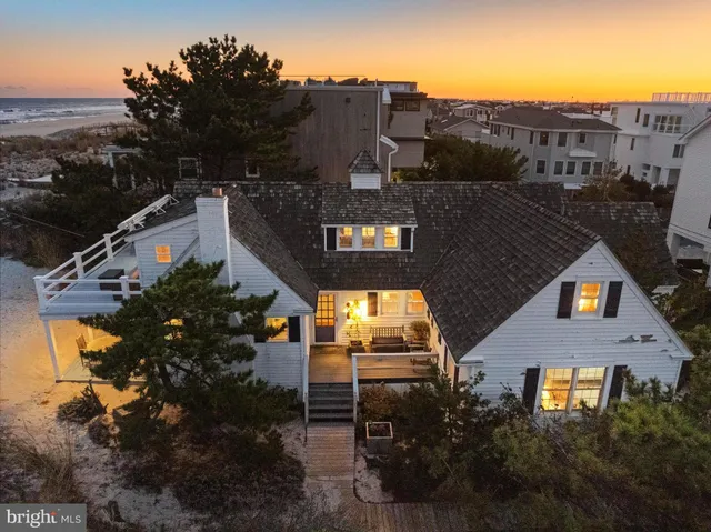 $4,499,000 | 6 North 4th Street, Surf City, NJ 08008