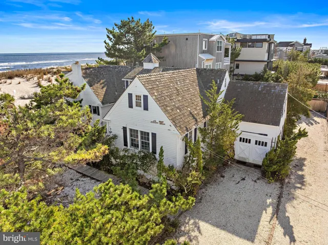 $4,499,000 | 6 North 4th Street, Surf City, NJ 08008