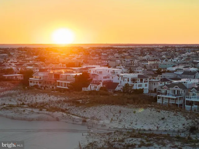 $4,499,000 | 6 North 4th Street, Surf City, NJ 08008
