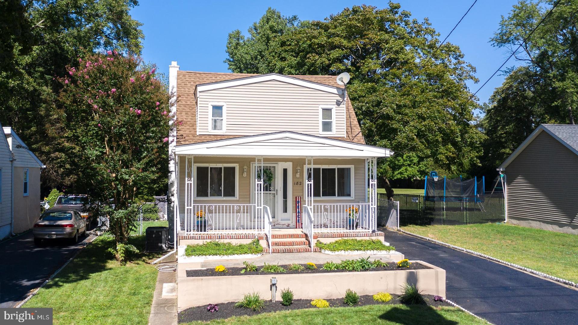 182 Flock Road Hamilton, NJ 08619 - Photo 1 of 34