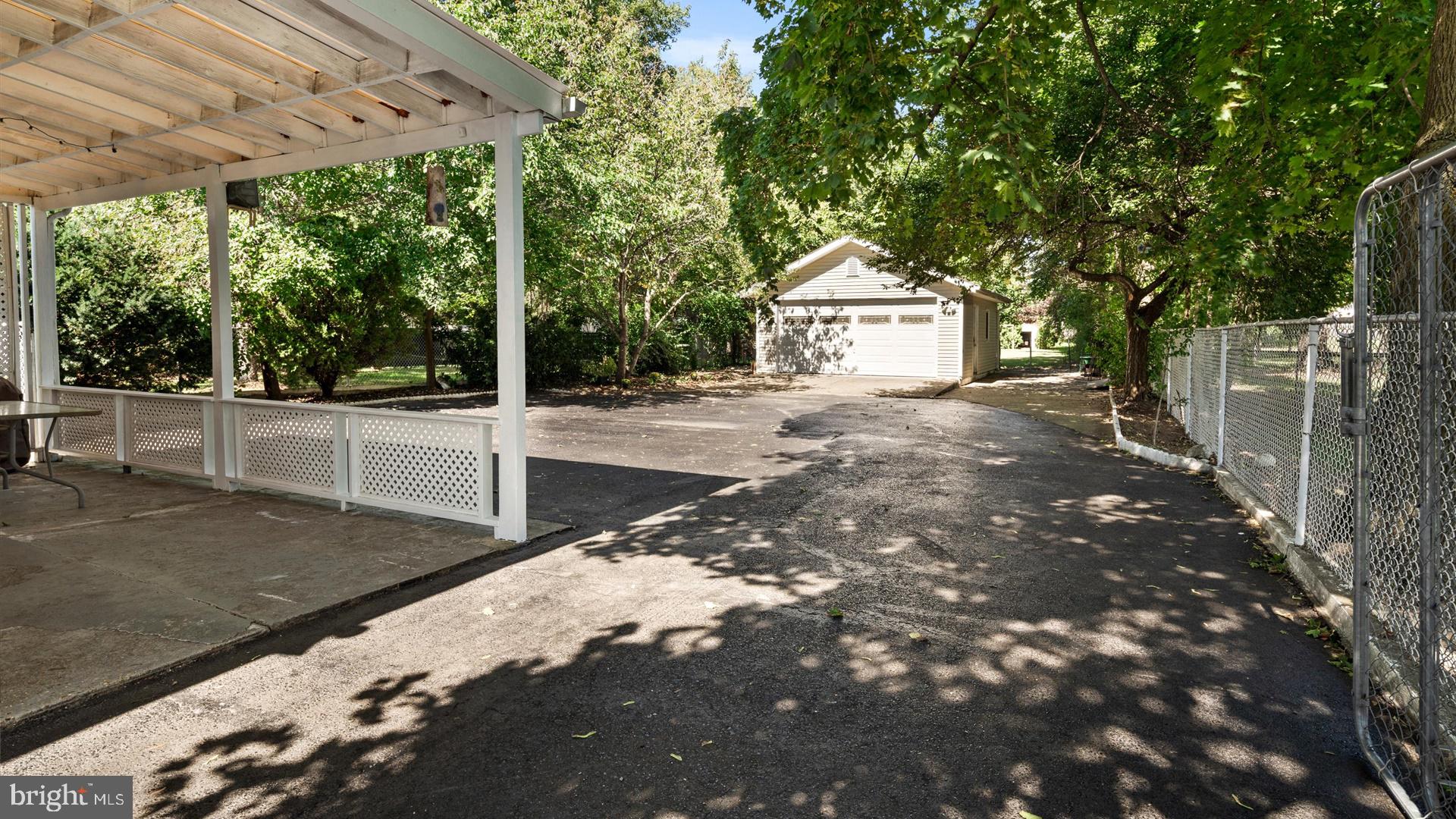 182 Flock Road Hamilton, NJ 08619 - Photo 29 of 34