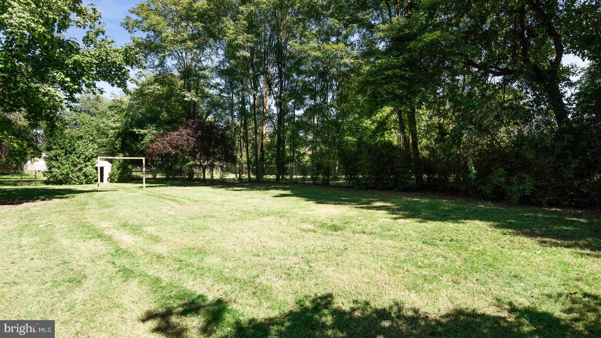 182 Flock Road Hamilton, NJ 08619 - Photo 31 of 34