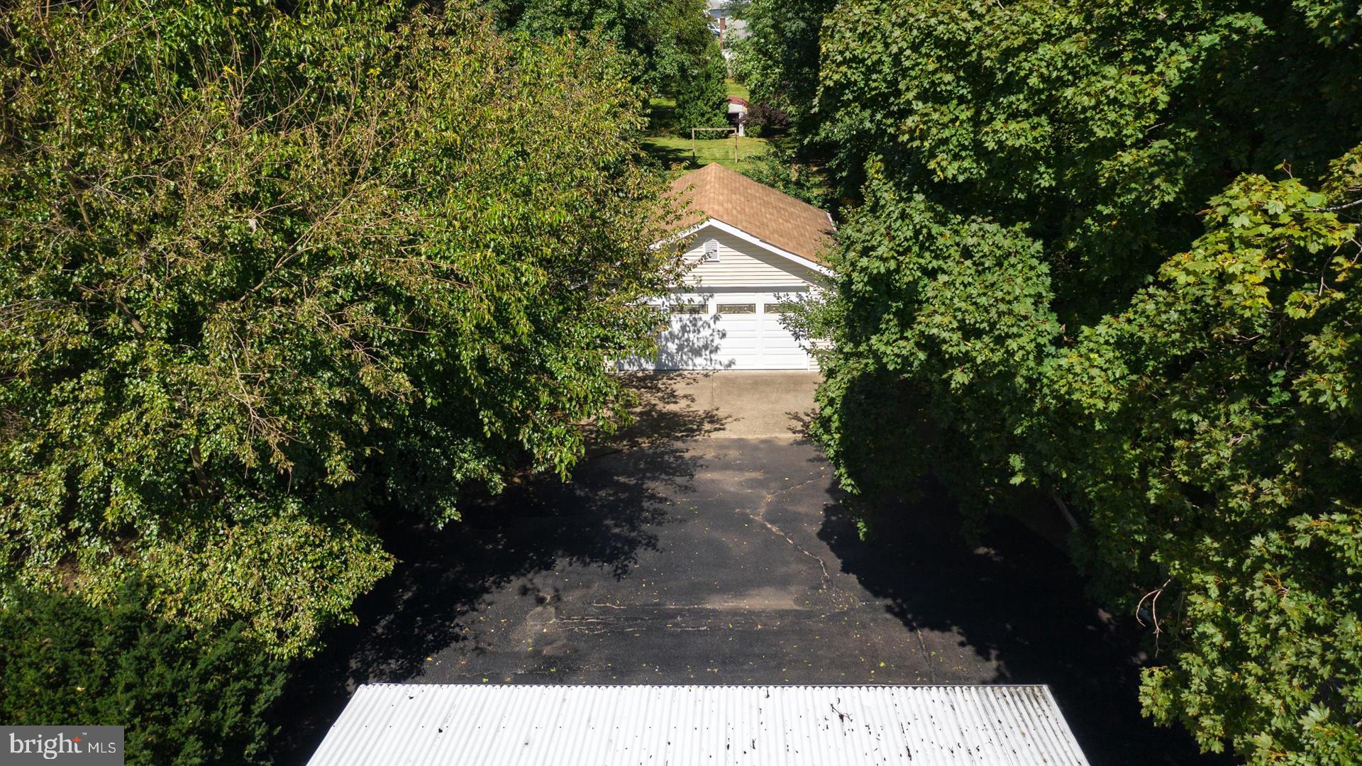 182 Flock Road Hamilton, NJ 08619 - Photo 33 of 34