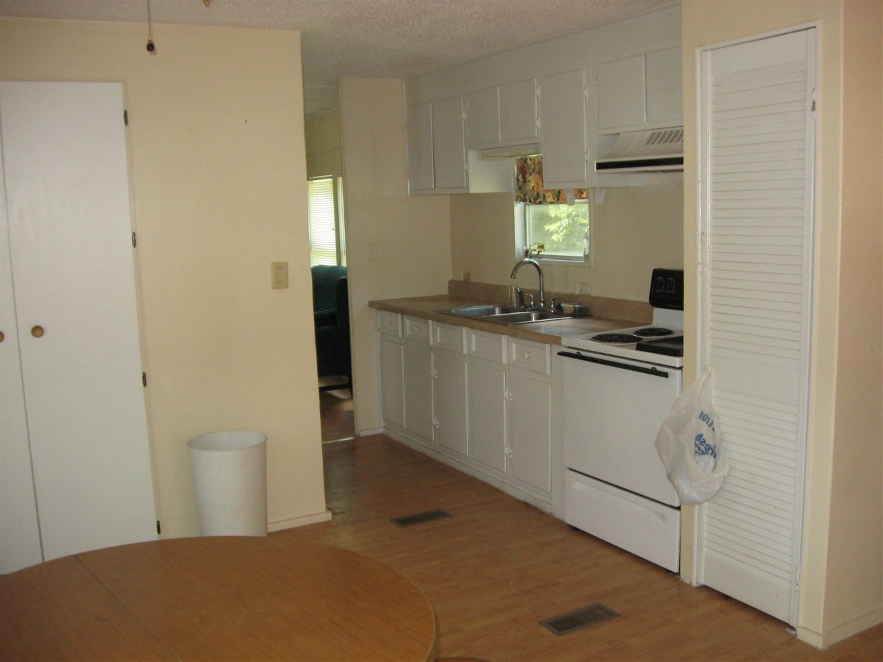 399 Phillips Road Selma, NC 27576 - Photo 3 of 7 Photo 3