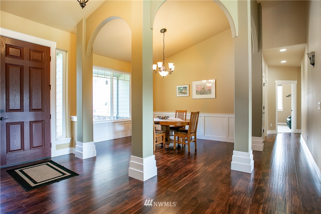 3191 McGee Road Custer, WA 98240 - Photo 3 of 27 a view of a livingroom with furniture and hardwood floor