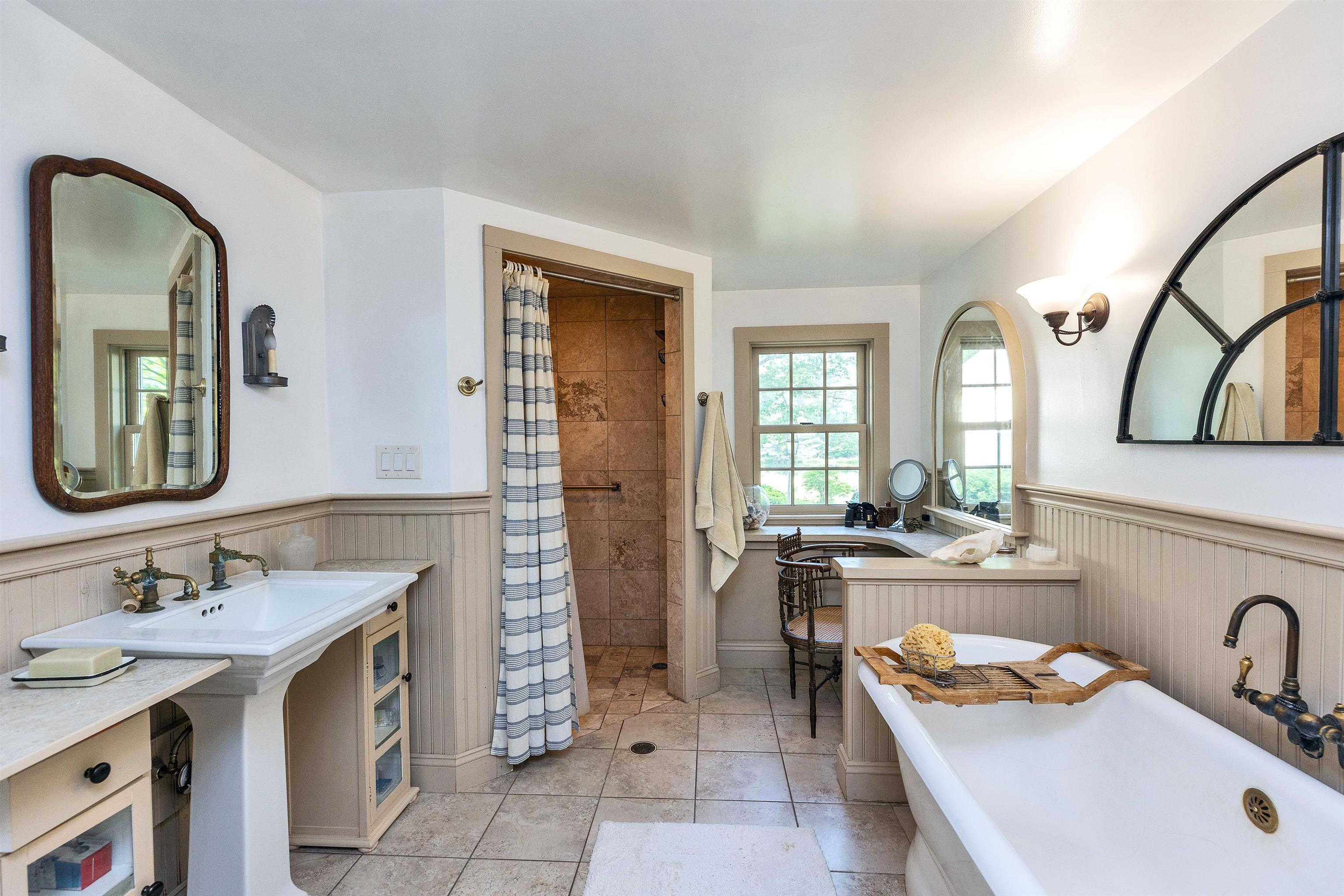 133 Hay Hill Road Francestown, NH 03043 - Photo 27 of 60