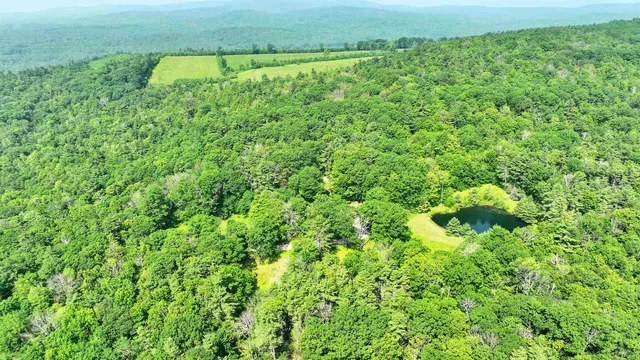 $1,100,000 | 133 Hay Hill Road, Francestown, NH 03043