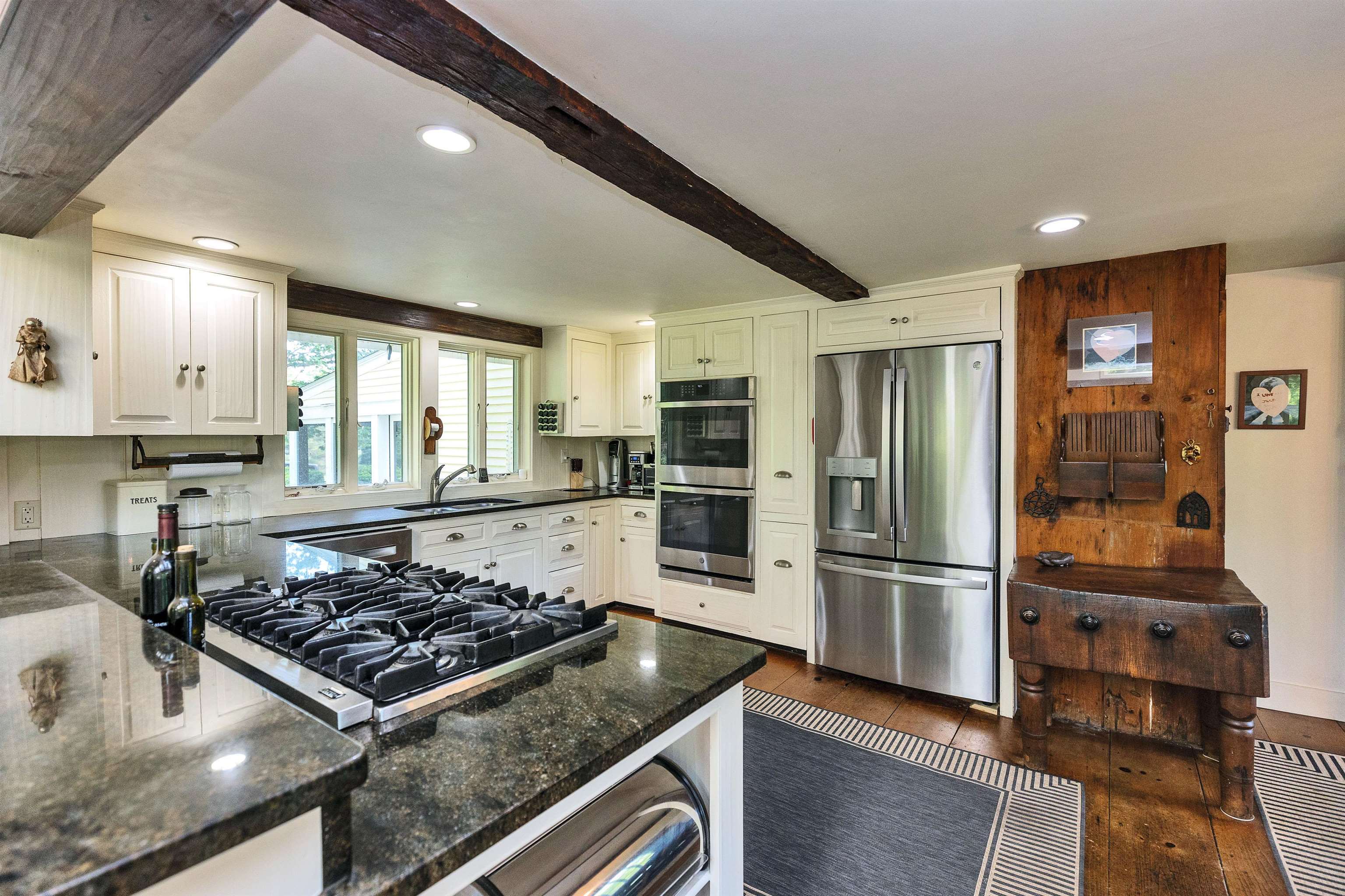 133 Hay Hill Road Francestown, NH 03043 - Photo 8 of 60