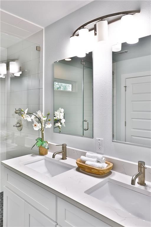5204 Ledesma Road Austin, TX 78721 - Photo 21 of 38