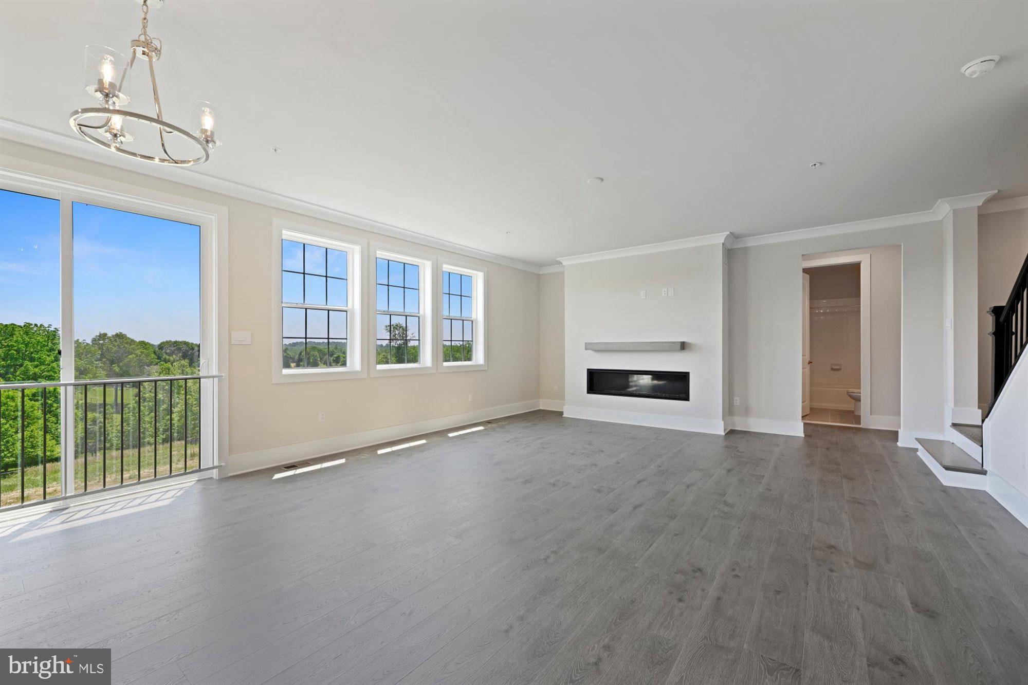 23430 Woodfield Road Gaithersburg, MD 20882 - Photo 8 of 29 Gallery Image 8