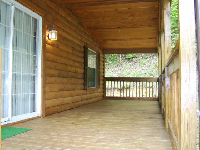 535 Ross Road Southeast Lancaster, OH 43130 - Photo 4 of 17