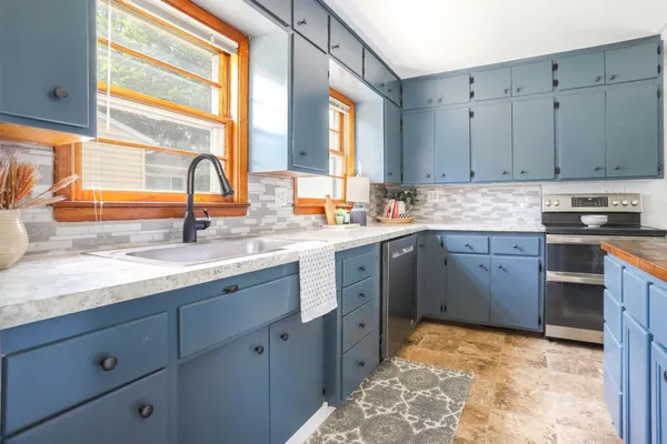 $269,900 | 1215 12th Street North, Moorhead, MN 56560