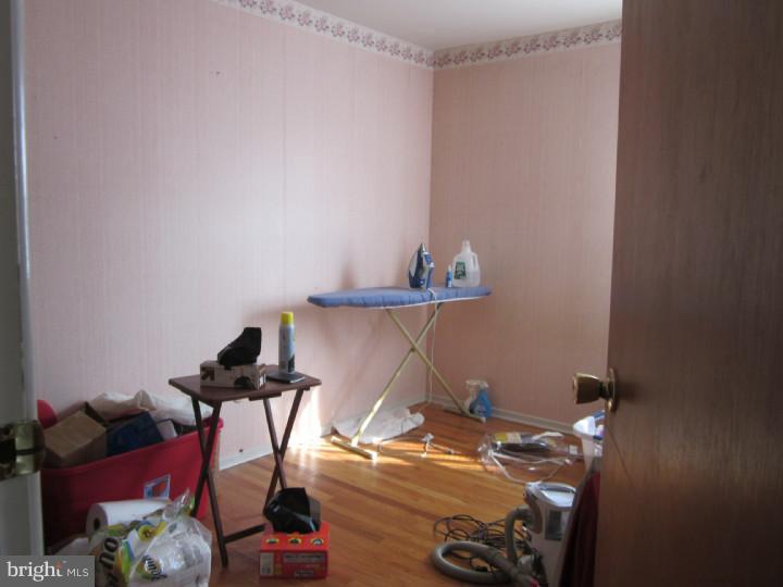 9936 Wingtip Road Philadelphia, PA 19115 - Photo 12 of 18 Gallery Image 12