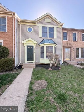 $2,800 | 2120 Commissary Circle, Odenton, MD 21113