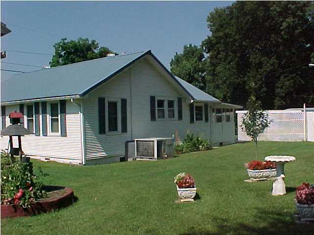 11724 Back Valley Road Soddy Daisy, TN 37379 - Photo 2 of 9 Additional Photo