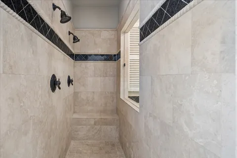 $1,499,000 | 802 Anderson Street, Bellaire, TX 77401