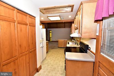 5887 Bicknell Road Indian Head, MD 20640 - Photo 6 of 28 Kitchen
