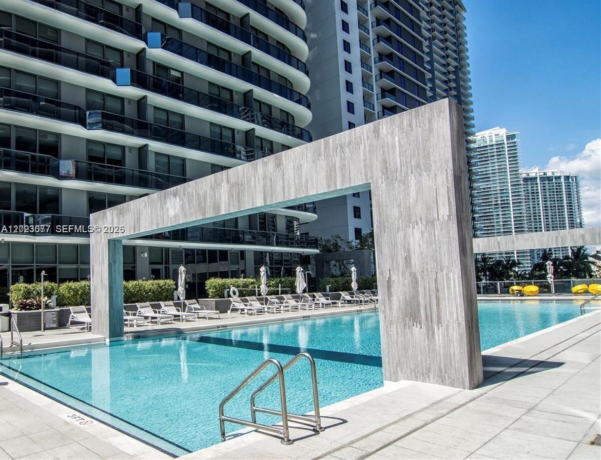 45 Southwest 9th Street, Unit 3501 Miami, FL 33130 - Photo 3 of 19