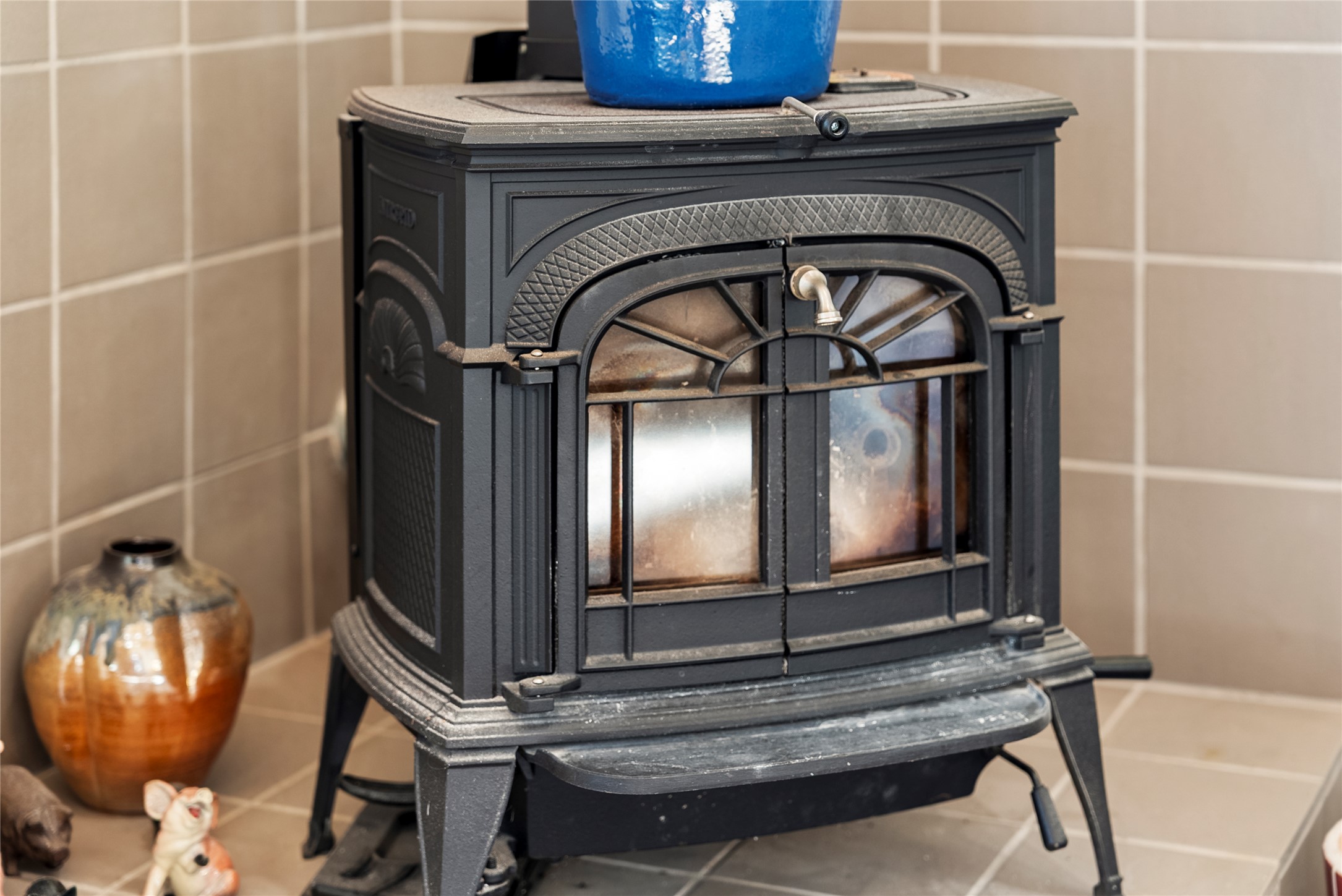 153 County Road 491 Elgin, TX 78621 - Photo 7 of 40 a close view of tap