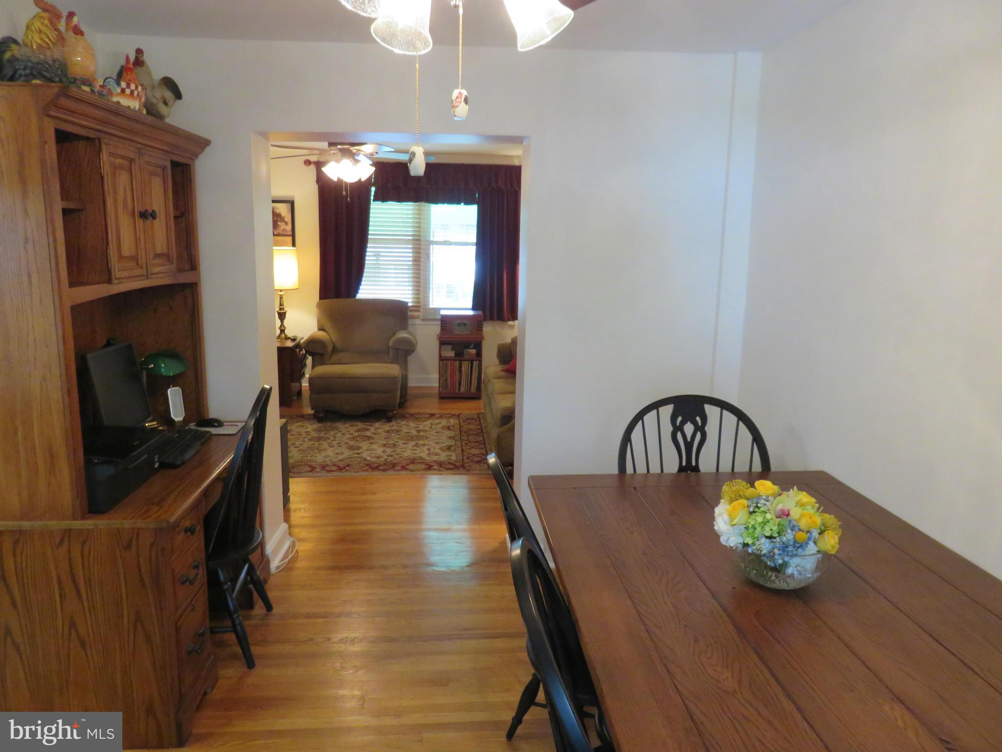 7534 Berkshire Road Baltimore, MD 21224 - Photo 8 of 30 Dining Room into LR